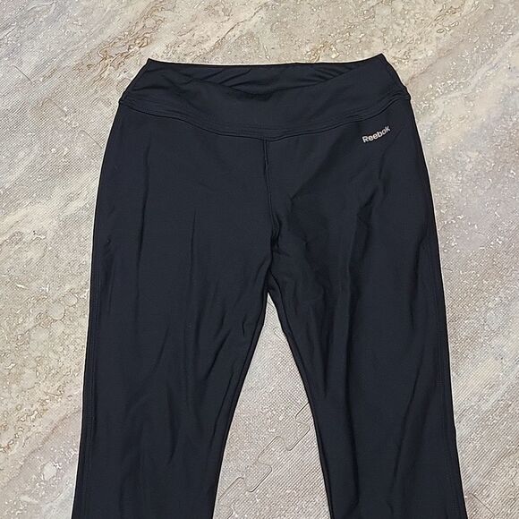 REEBOK EASYTONESTRETCH CAPRI LEGGINGS SIZE SMALL - Picture 2 of 6